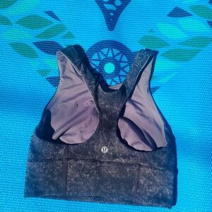 Lululemon wunder train loneline sports bra Size 4